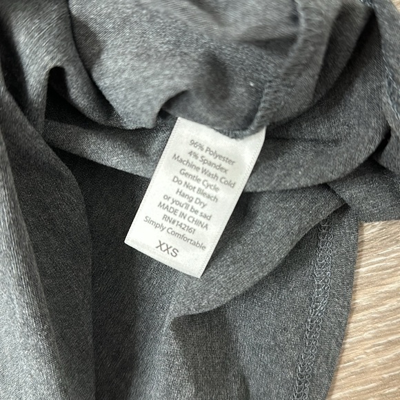 Lularoe Randy tee - Picture 3 of 3